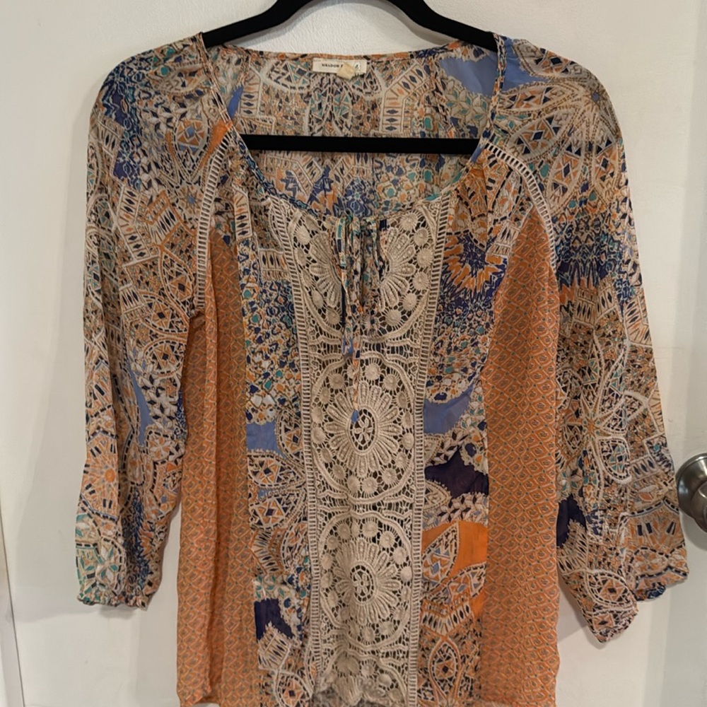Anthropologie meadow rue top size XS sheer